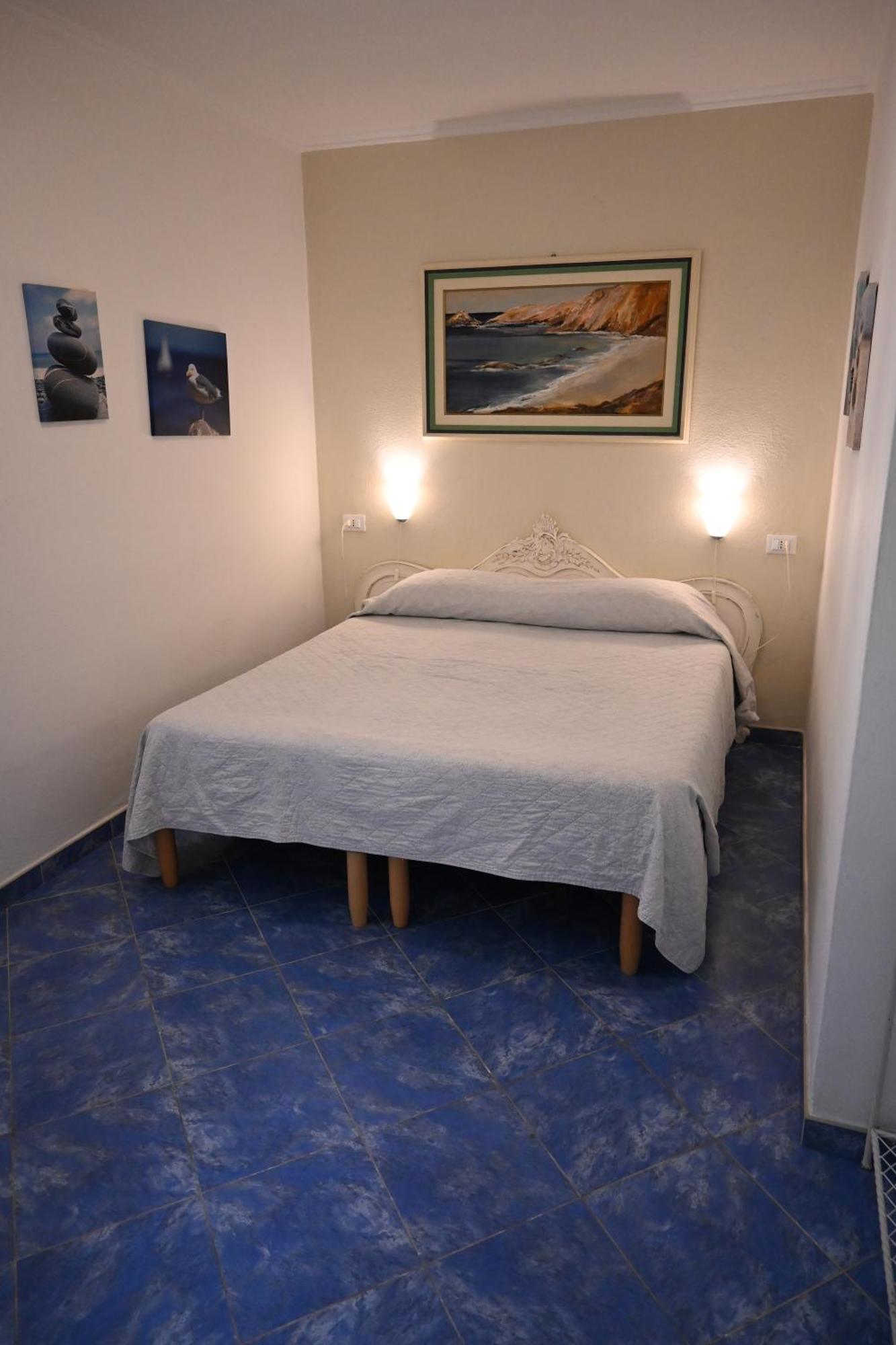 Residence Il Mandorlo Lacona Eksteriør bilde